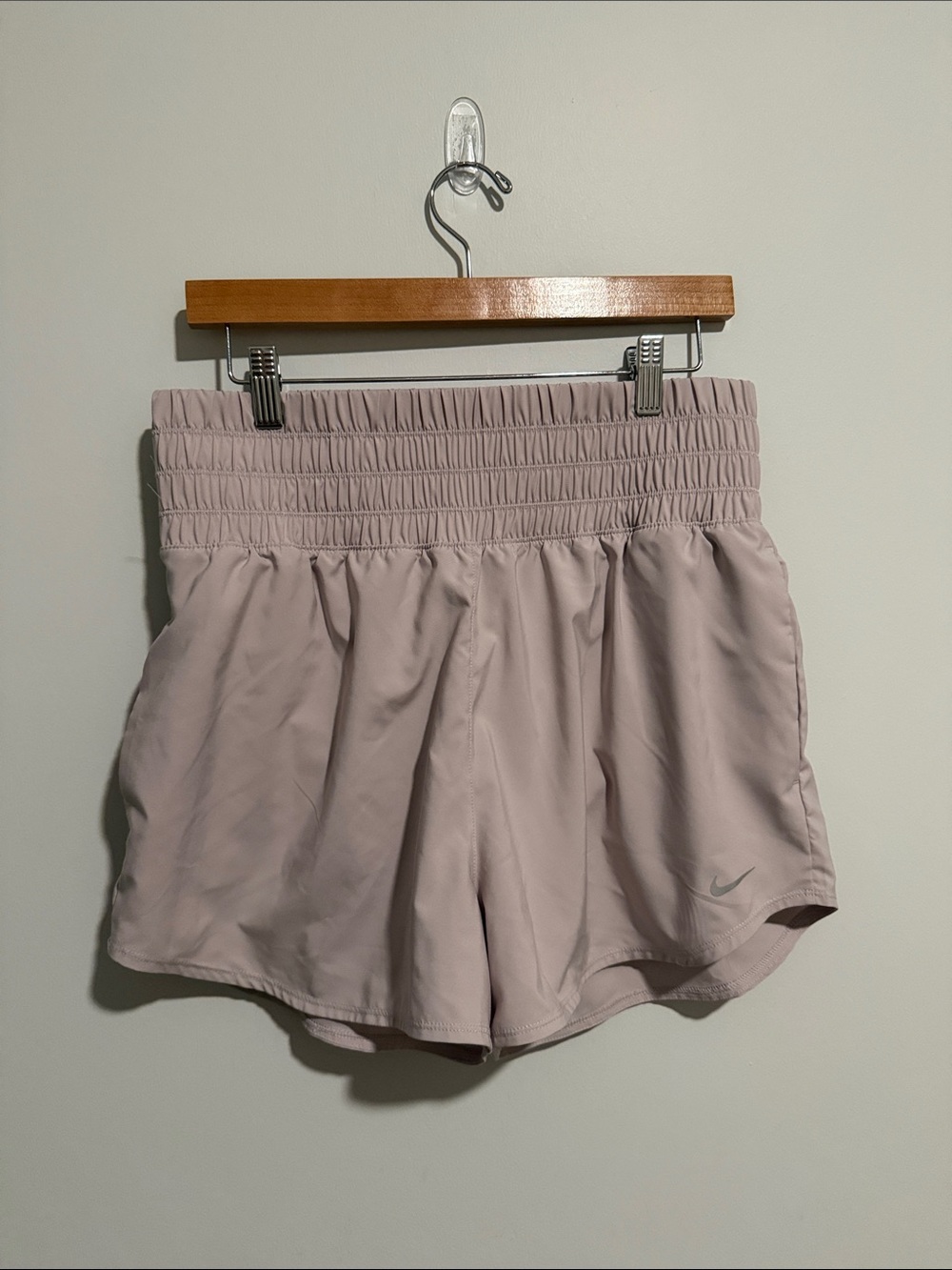Nike Women's Pale Pink Elastic-Waist Athletic Shorts